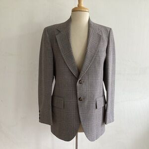 Vintage 70’s Gray/ Tan Windowpane Plaid Clipper Craft Two Button Sports Coat 38